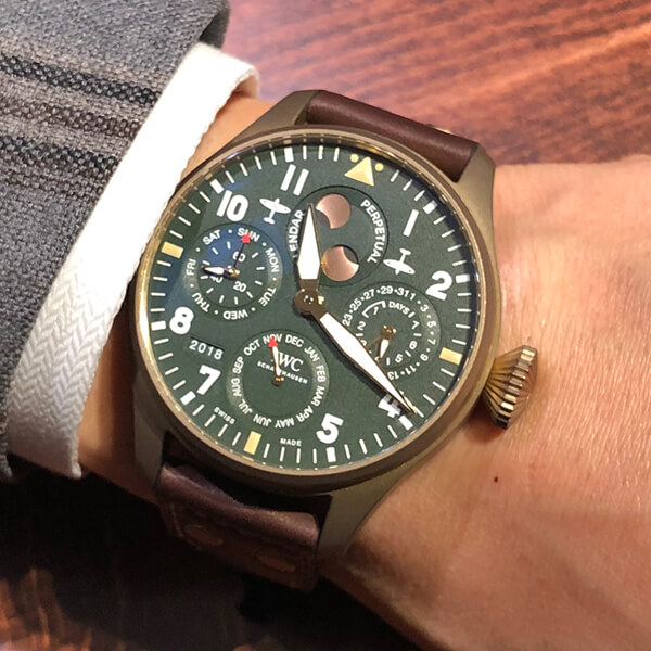 IWC ビッグ・パイロット・ウォッチ・パーペチュアル・カレンダー “スピットファイア” IW503601