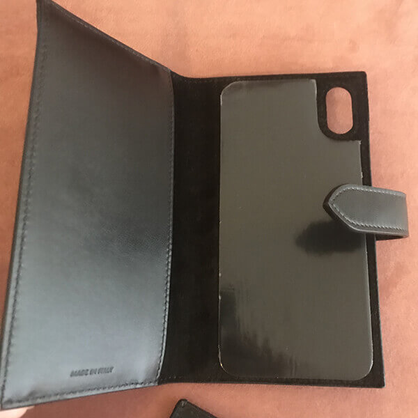 送料込【セリーヌ】NEW♪手帳型 iPhone X/XS/XS Max ケース 10C923BPY.38NO/10D203BPY