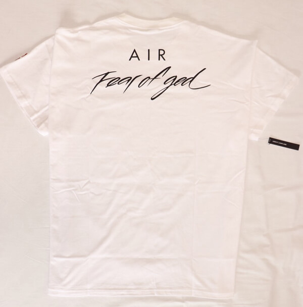 トリプルコラボ激レア! FEAR OF GOD x ナイキ Air Fear of God Tee