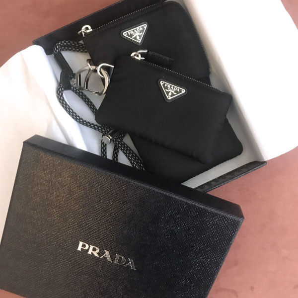 【PRADA】スマホも収納可能♪ストラップ ナイロンポーチ コピー2TT091