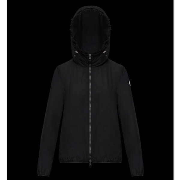 完売人気【MONCLER】"LAIT" ギャザーフード ナイロンジャケット☆黒