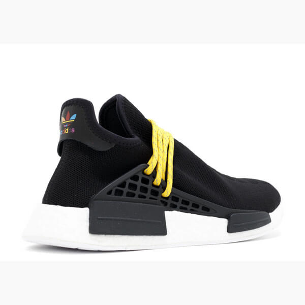 nmd 偽物☆超限定☆アディダスPW HUMAN RACE NMD 