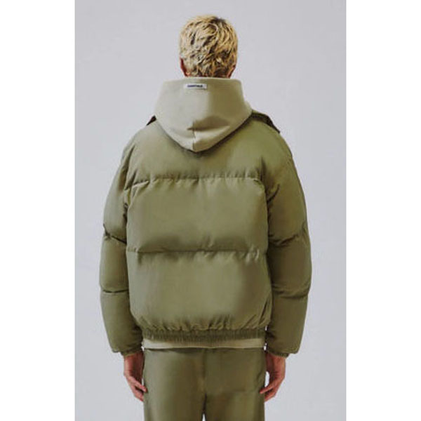 FW21 FOG FEAR OF GOD ESSENTIALS PUFFER JACKET OLIVE 緑