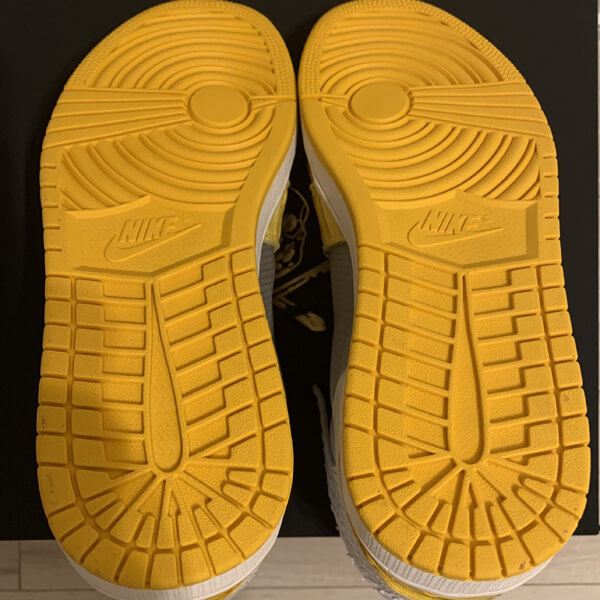 Air Jordan 1 "Sample" Canary偽物 超希少