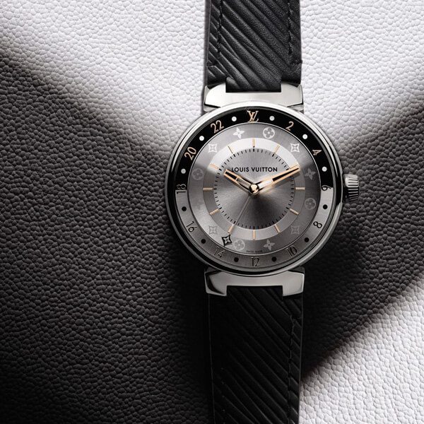 ルイヴィトン時計コピー TAMBOUR MOON DUAL TIME BLACK WHITE 35 QA104Z