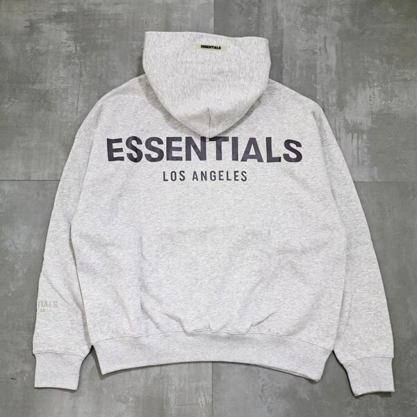 限定！エッセンシャルズ ロサンゼルス 偽物 LAFear of God Essentials Pullover Hoodie リフレクターロゴ