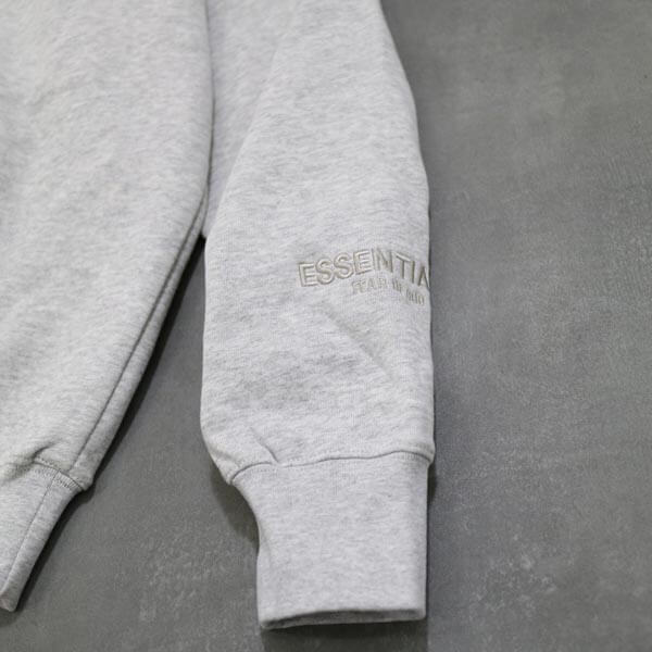 限定！エッセンシャルズ ロサンゼルス 偽物 LAFear of God Essentials Pullover Hoodie リフレクターロゴ