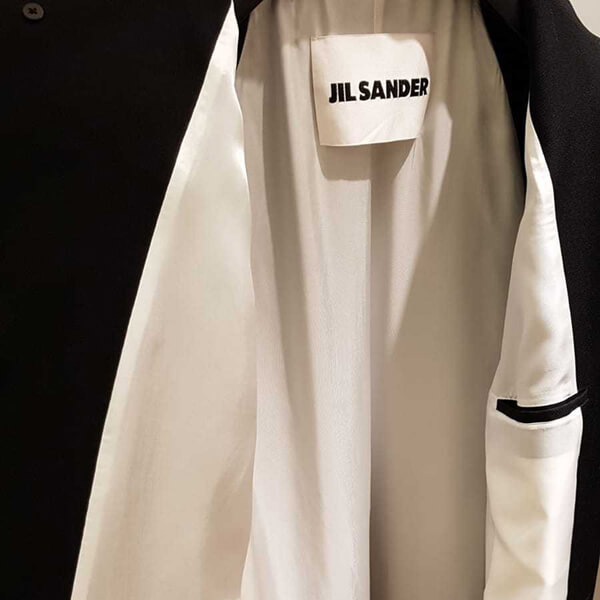 ◆JIL SANDER◆ブラック コート偽物