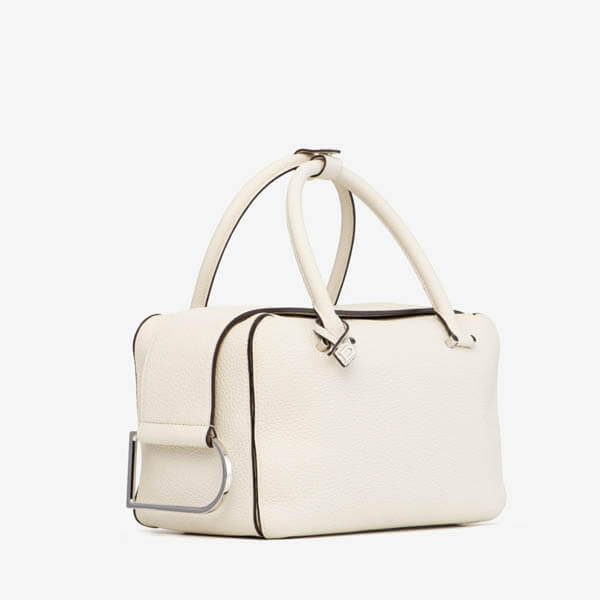 ★Delvaux (デルボー) ★ COOL BOX MM バッグ Taurillon Soft