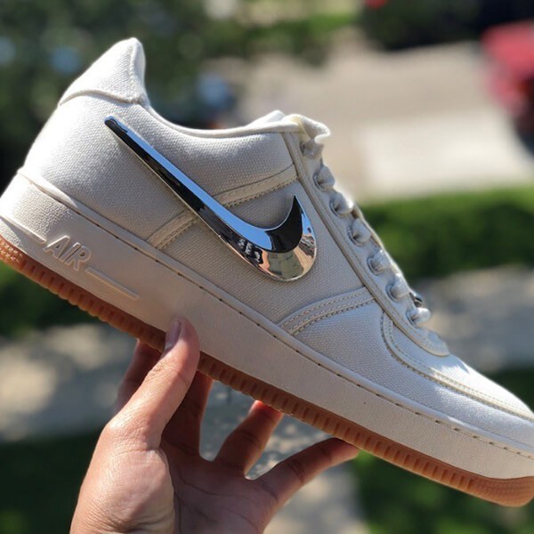 激レア コラボ TRAVIS SCOTT X ナイキ エアフォース1 LOW COMPLEXCON AF-100 偽物 AQ4211100