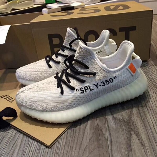 人気新作 イージーブースト350 偽物 OFF-WHITE x アディダス Originals YEEZY BOOST 350 V2 スニーカー ash1762