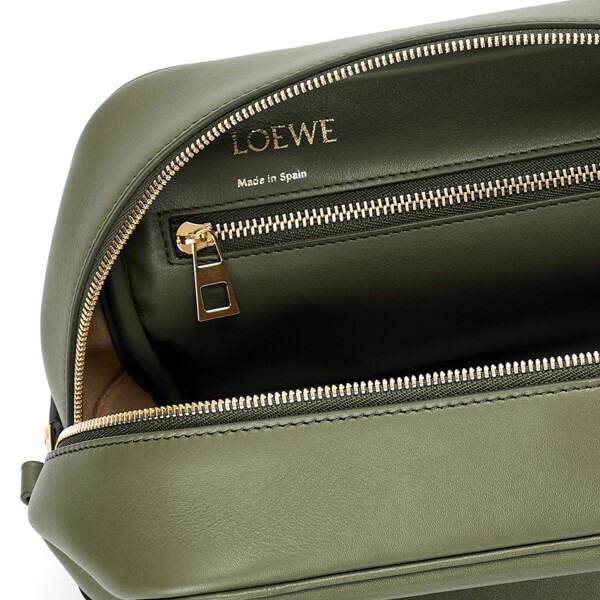 LOEWE 2021AW アマソナ19 スクエア バッグ ナパカーフ A039N10X03