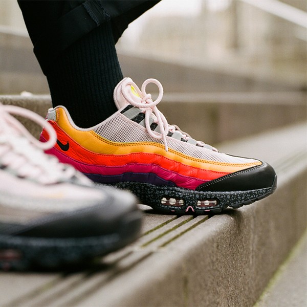 完売人気 size? X Nike Air Max 95 Air Max Day (2020) 20 for 20 CW5378001