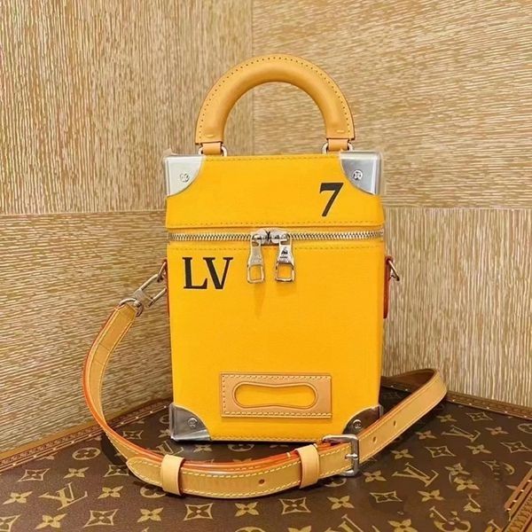 ルイヴィトン LV7 バーティカル トランク コピー M59666